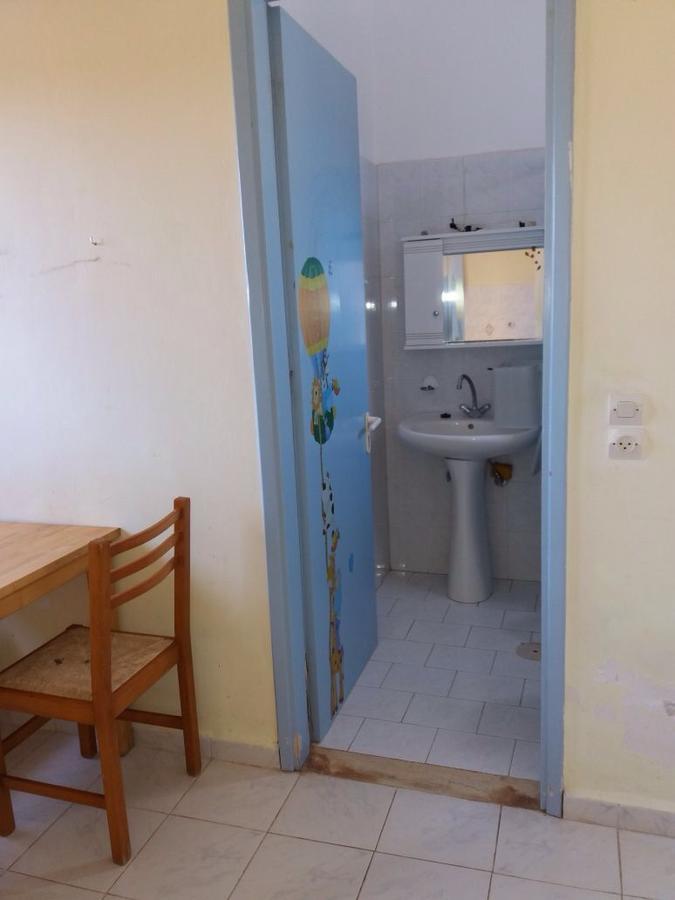 Yellow House لاسي المظهر الخارجي الصورة